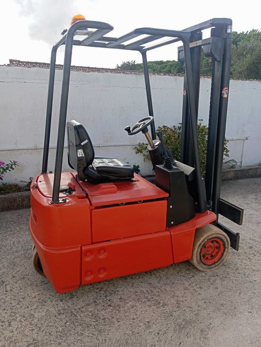 Empilhador Linde E15Z-02