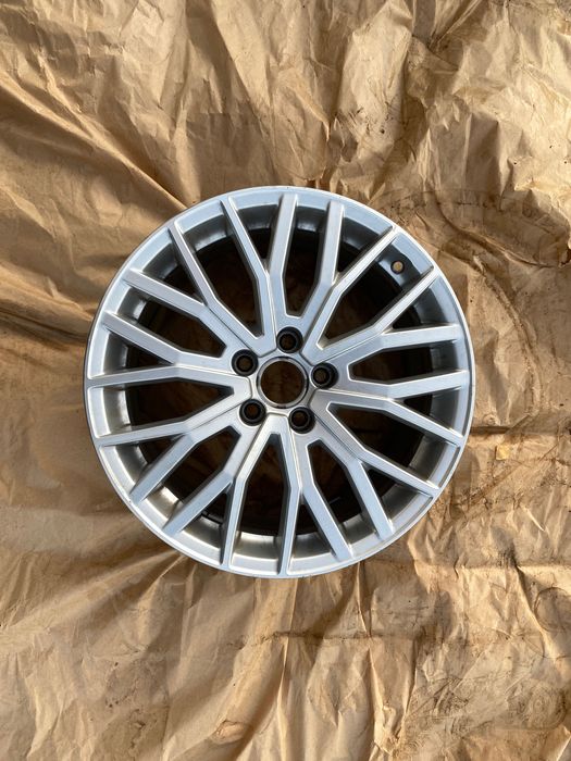 Felga Aluminiowa Audi TT 5x112 ET50 8,5x18” idealna oryginał