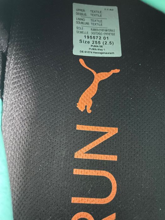 Бігові рефлективні, waterproof кросівки puma Dewiate Nitro