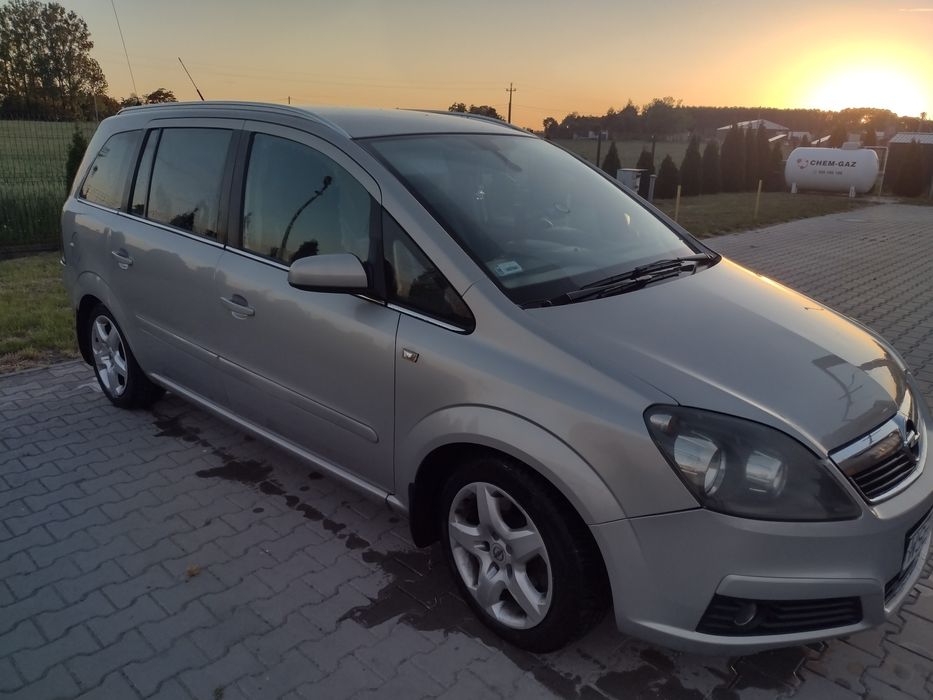 Opel Zafira B 1.9