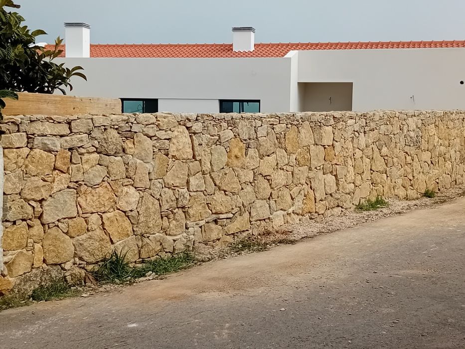Muros de pedra/ recuperação de muros