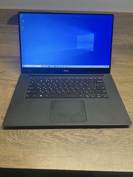 Dell XPS 15 9560 | i7 | 16GB | 512SSD | GTX 1050 | 4K