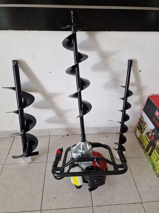 Máquina como 3  brocas de 10 E 15 E 20 nova