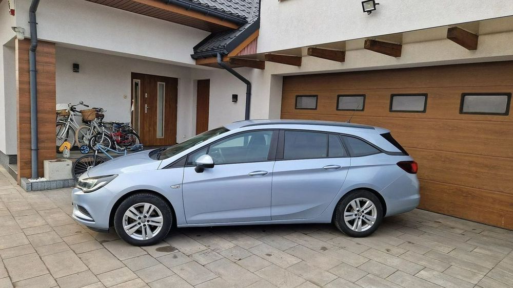 alt