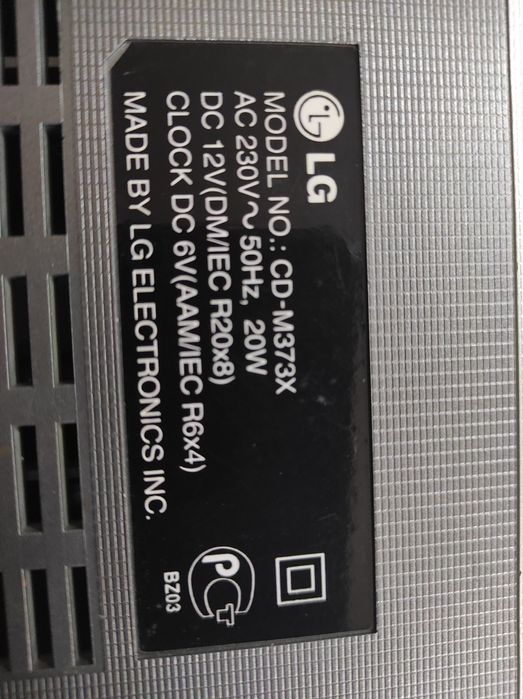 Магнітола LG CD-M373X + AUX (можна підключити телефон)
