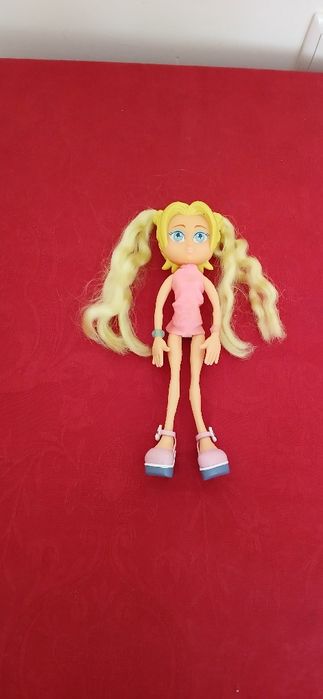 Boneca ótimo estado