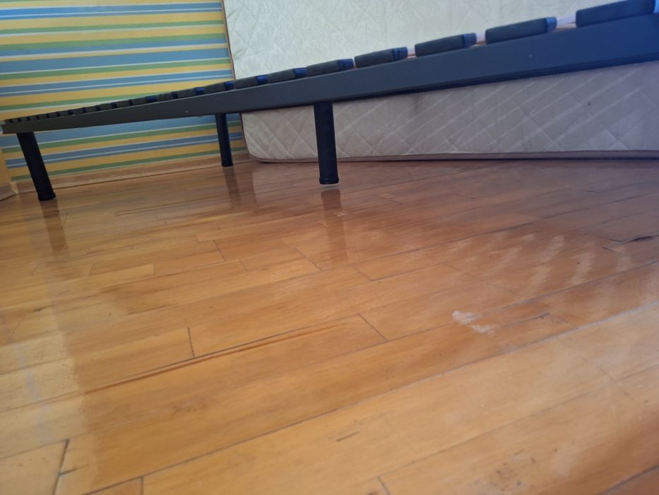 Продам ліжко 200×90