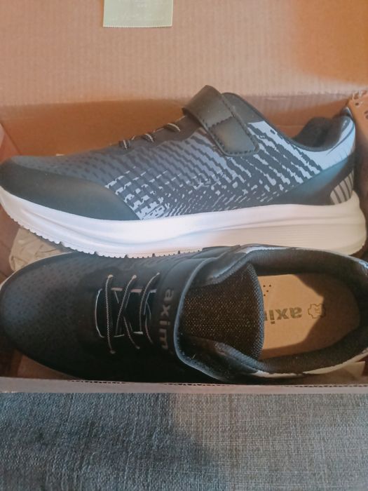 Buty sportowe dziecięce