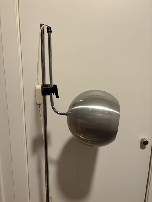 Candeeiro de pé vintage regulavel