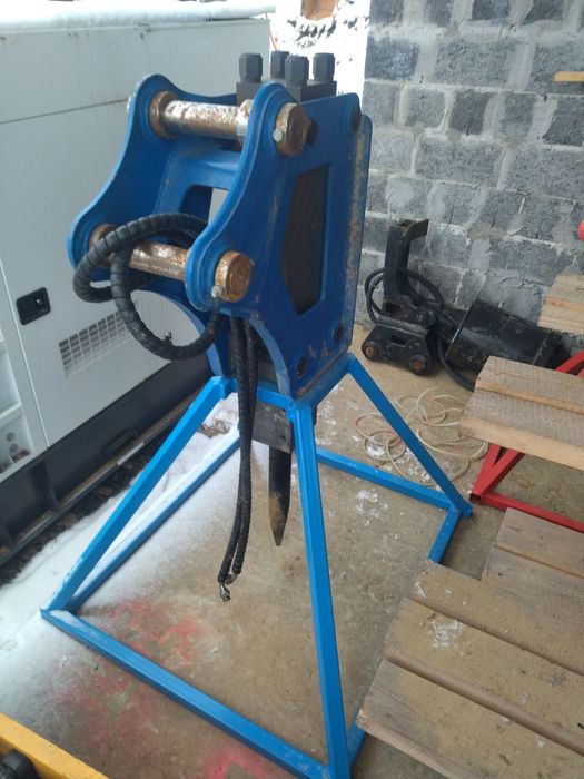 Гідромолот/ гидромолот 270 кг