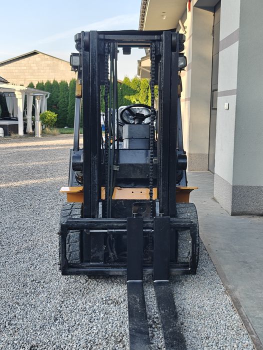 Wózek widłowy Hangcha 2.5T Lpg Benzyna 2014r Przesuw Silnik Nissan Przebieg 3777mtg