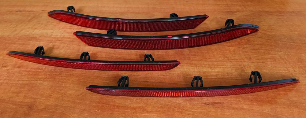 Катафот отражатель Фольксваген СС США Европа VW Passat CC заднего бамп