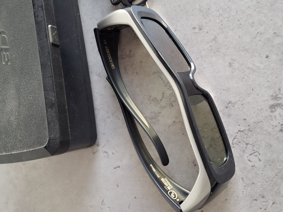 Aktywne Okulary 3D plus etui