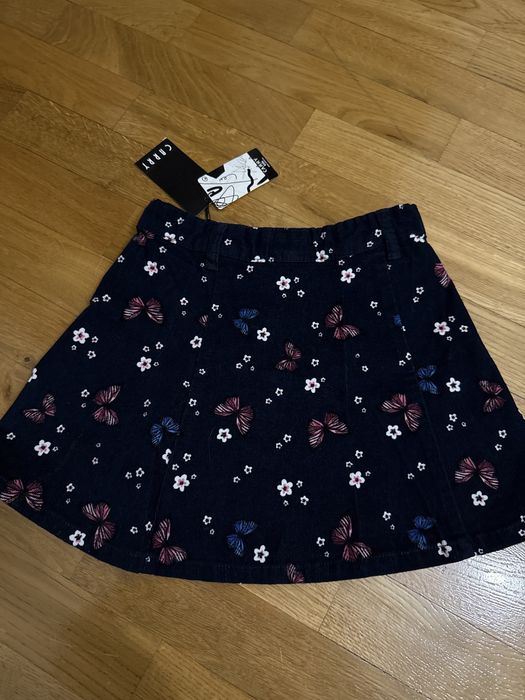 Spódnica dla dziewczynki, roz. 128, nowa.