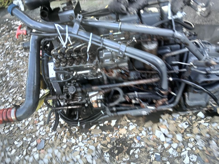 Silnik +Skrzynia Biegów Cumins  Daf 210 km