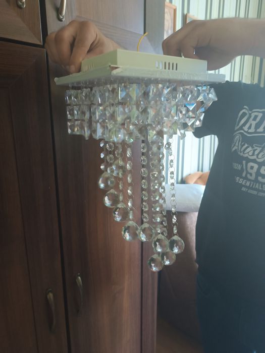 lampa a'la kryształ