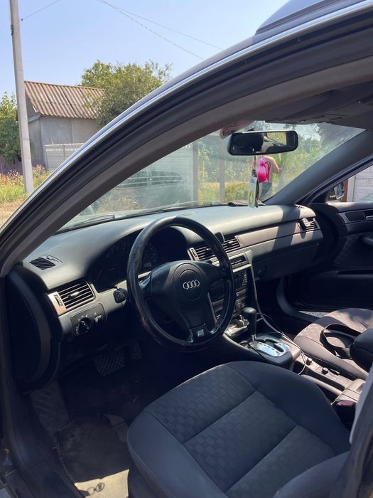 Audi a6 c6 2001 автомат