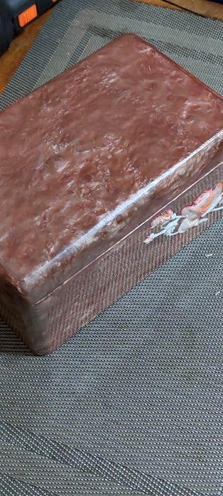 Шкатулка декоративні