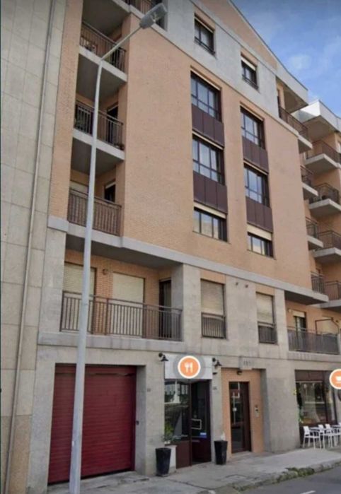 Lugar Garagem Matosinhos Sul