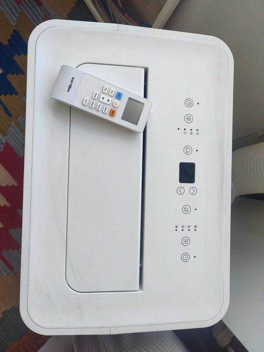 Ar Condicionado Portátil Electronia ACBKYR41 – Usado, Poucas Utilizações