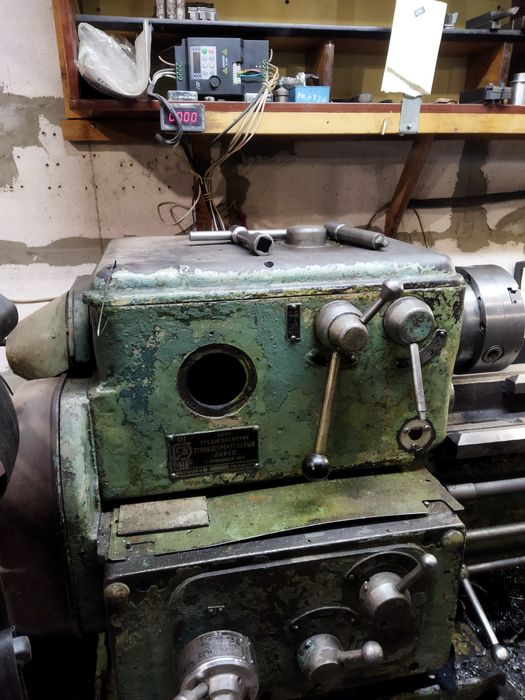 Токарний 1а616 стан в роботі