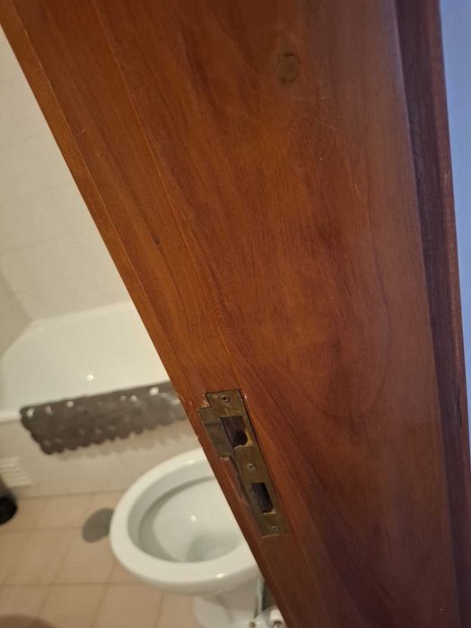 Alugo quarto a estudante em t2 próximo da universidade de aveiro