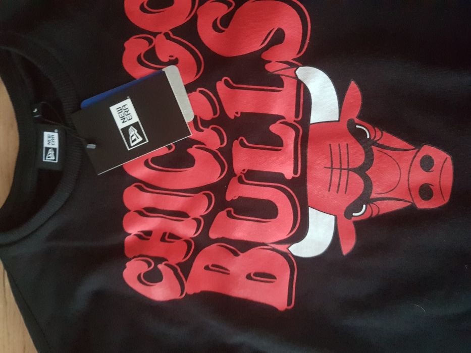 Nowa bluza New Era rozmiar L Chicago Bulls