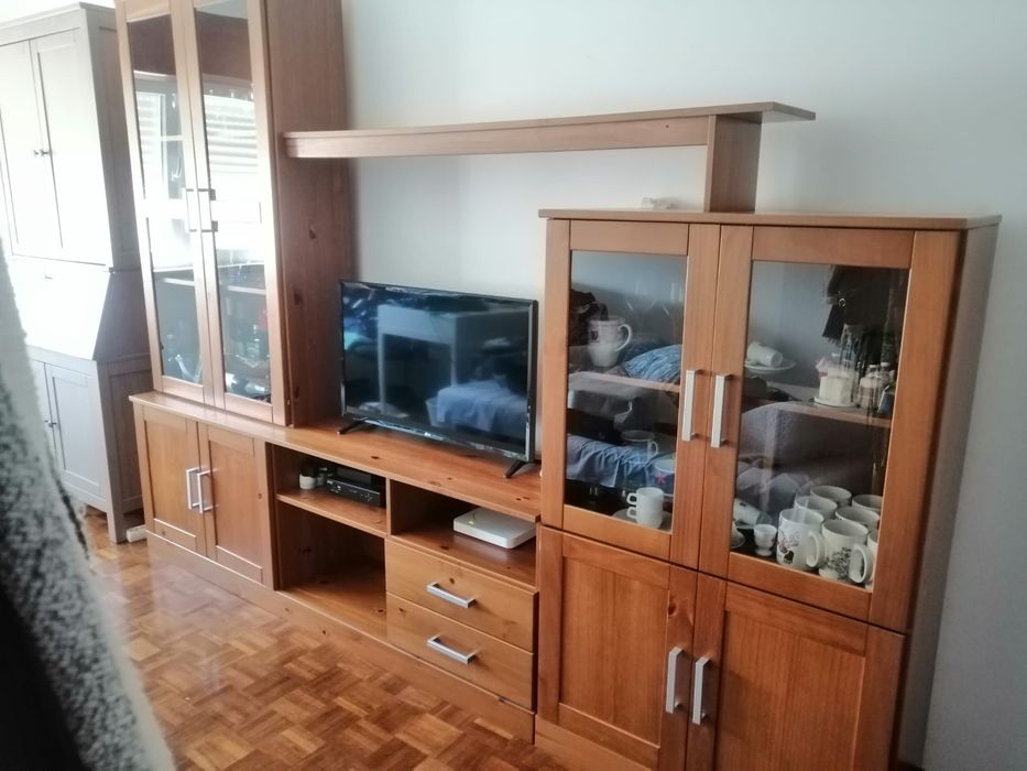 Vendo-o móvel de sala