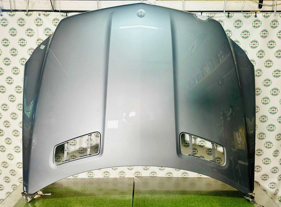 Капот на Mercedes GL