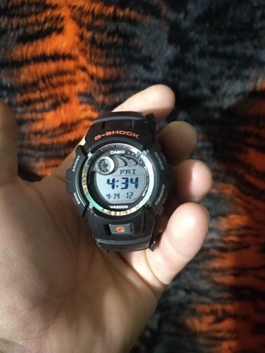 Часы Casio G-shock меняю на фотоаппарат
