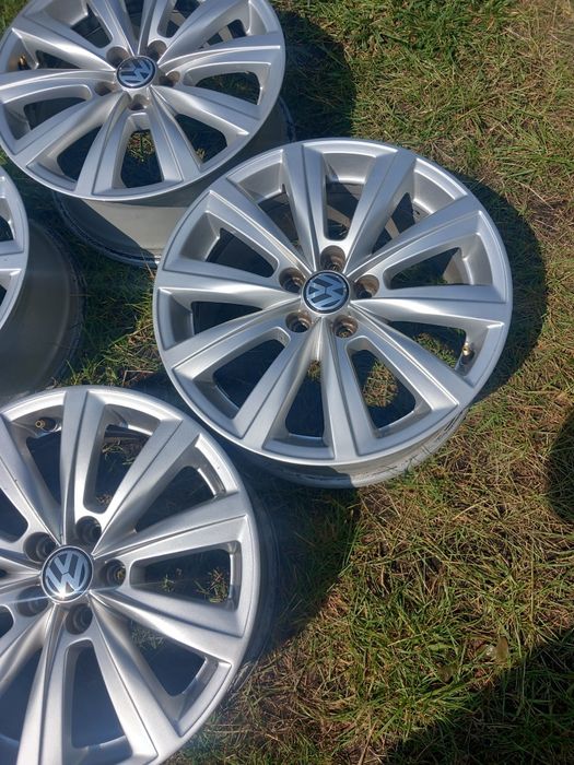 Originale felgi aluminiowe VW  r16
