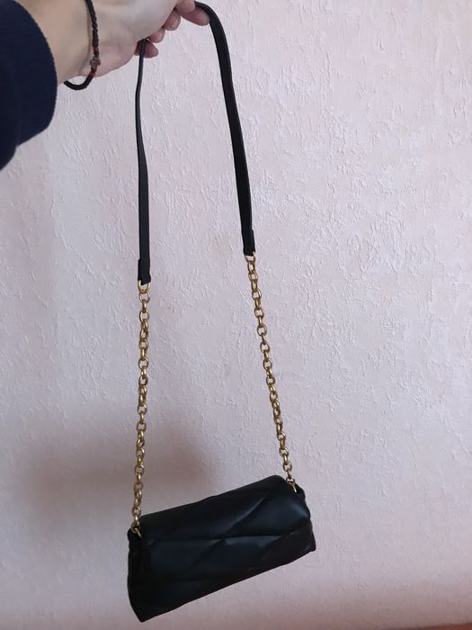 Продам женскую сумочку