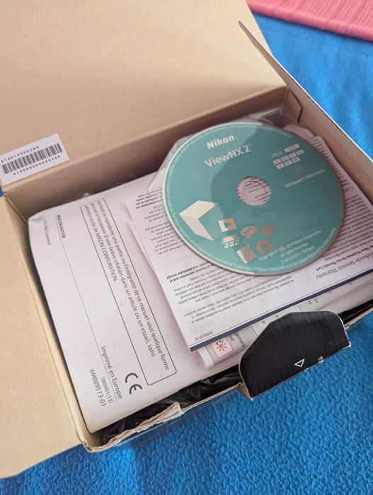 Máquina fotográfica Nikon D3100