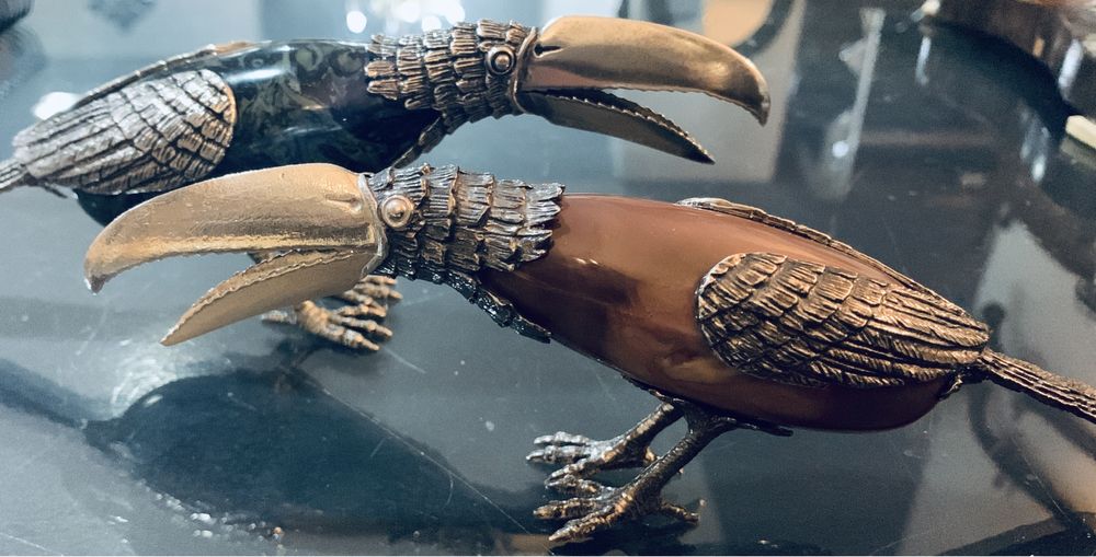 Lindo tucano em pedra natural kambaba Jasper (a pedra da tranquilidade) e prata lei