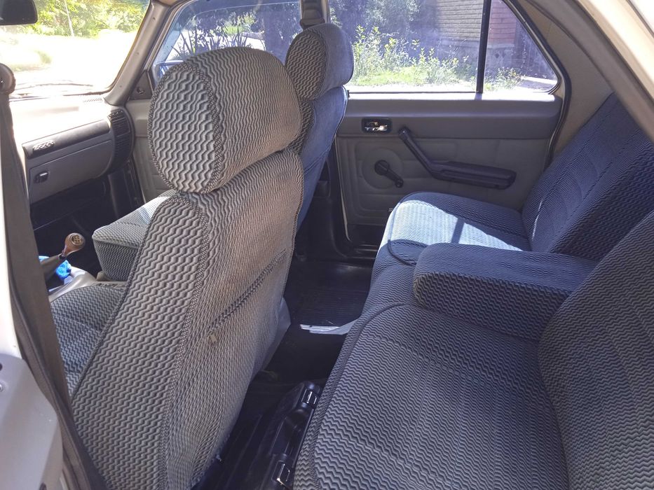 Продам  автомобиль Волга ГАЗ 31 10