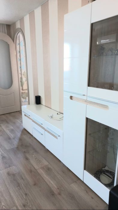 Меблі у вітальню