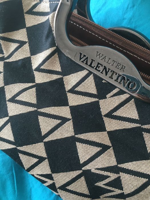 Mala Valentino - preta / bege e castanha