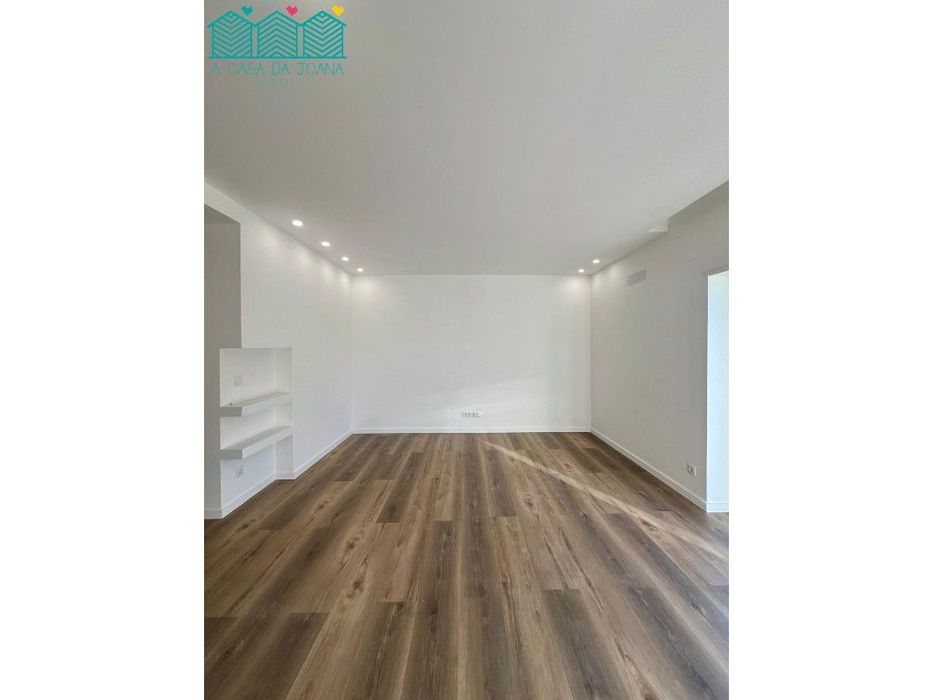 Apartamento T3 com garagem em Coimbra