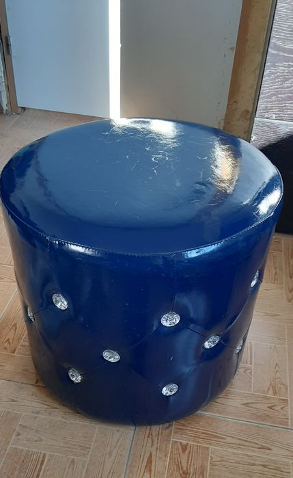Pouf azul como novo