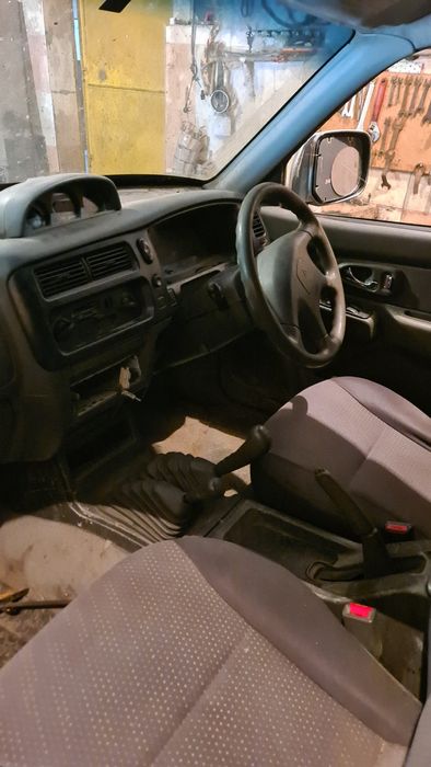 Розборка L 200  2003р