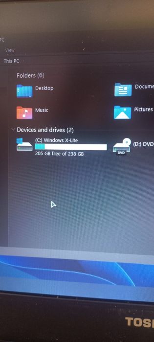 Toshiba R830-1DT  i7