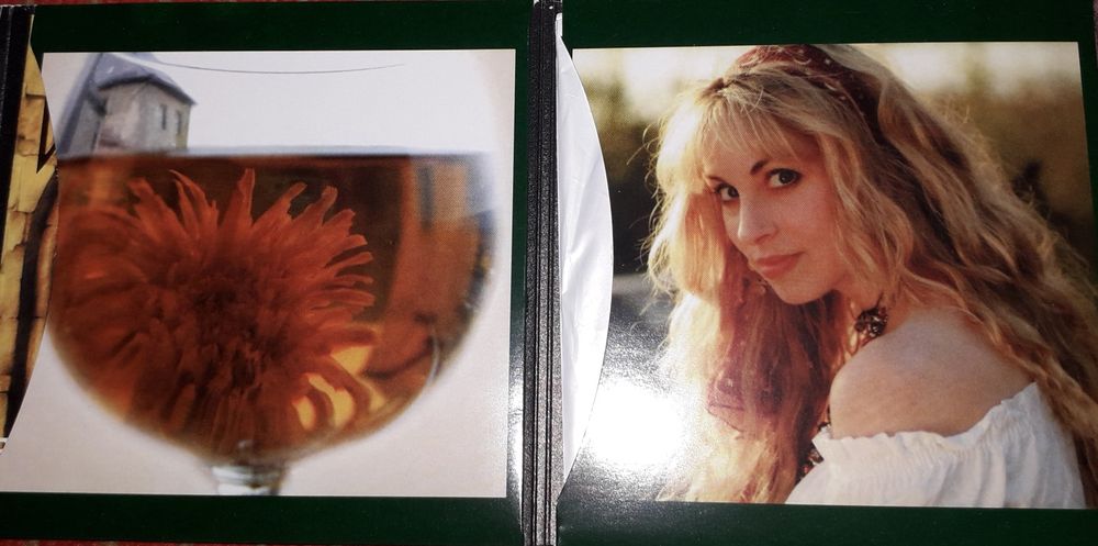 Blackmore's Night  ghost of a rose/castles and dreams,live 2004