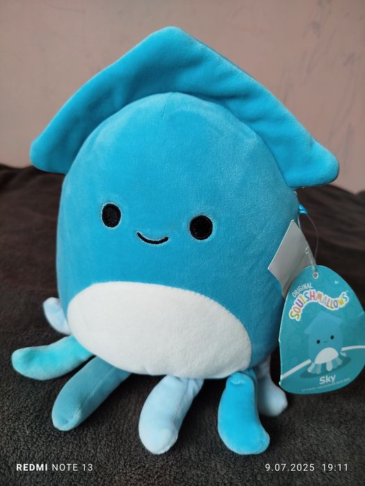 Squishmallows Kałamarnica Sky.