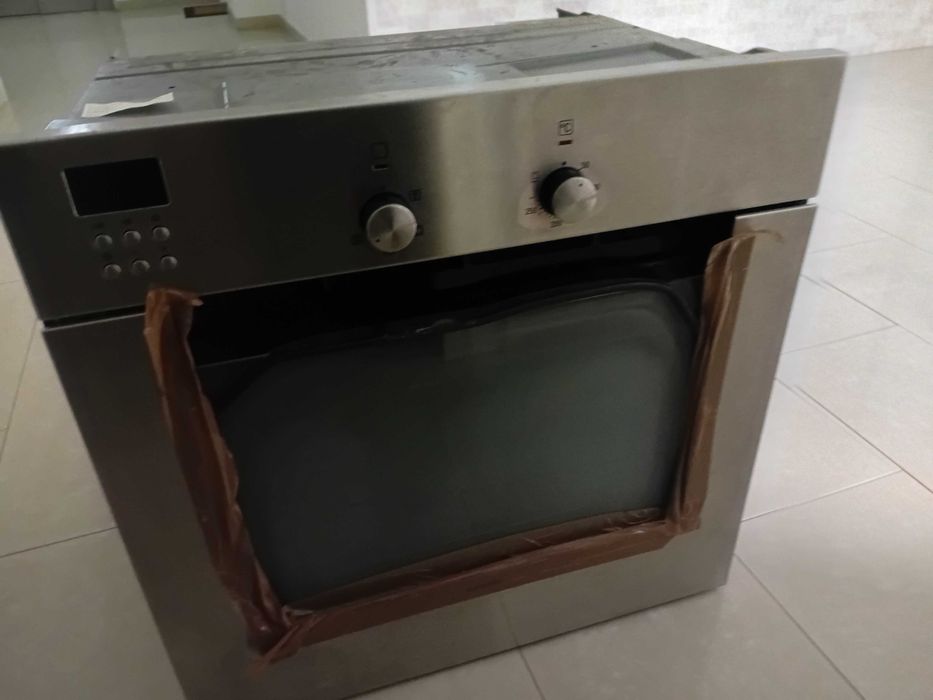 Forno ventilado de encastrar zanuzi