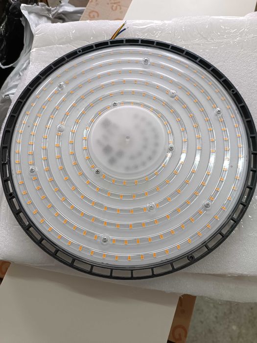 Projetor de 200W led 3000K de teto