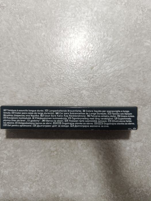 Liner i żel do brwi nadający objętość Avon