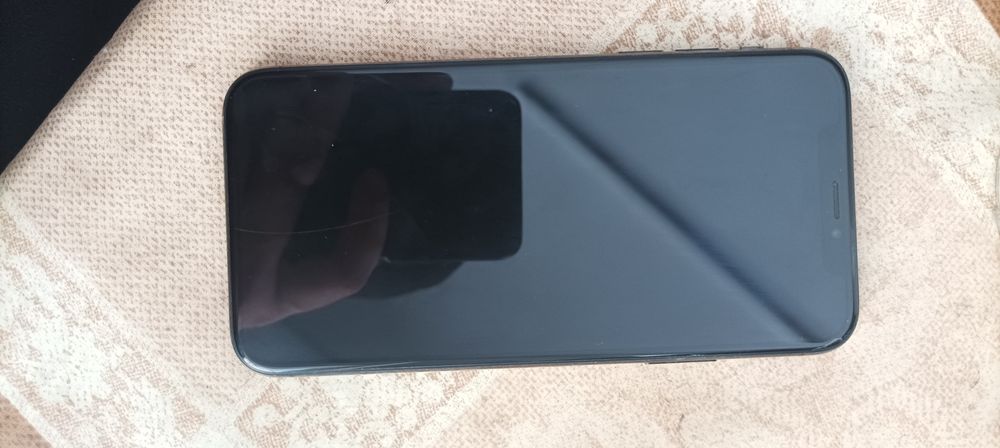 Продам iPhone X 64g