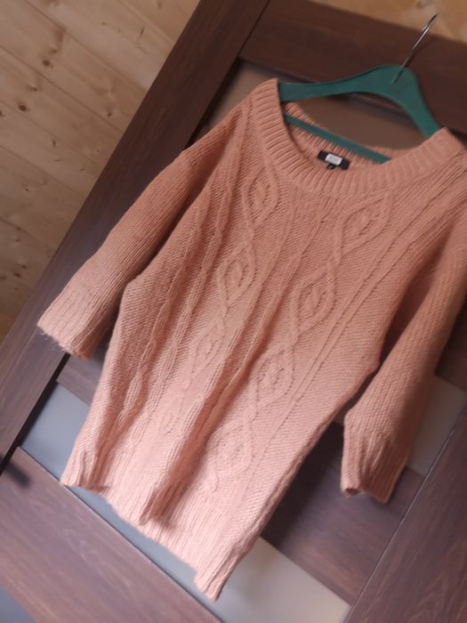Sweter plus buty