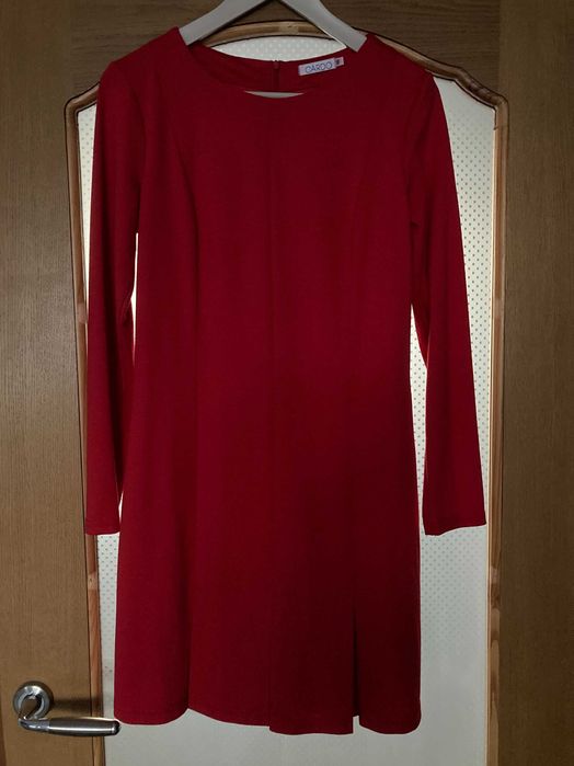 Сукня червона  розмір М