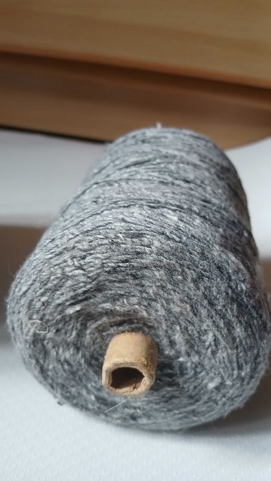 Włóczka przędza szara 500g